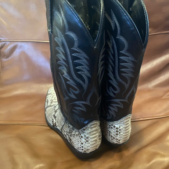 Laredo Key West Python Cowboy Boots 12D - Picture 3 of 12